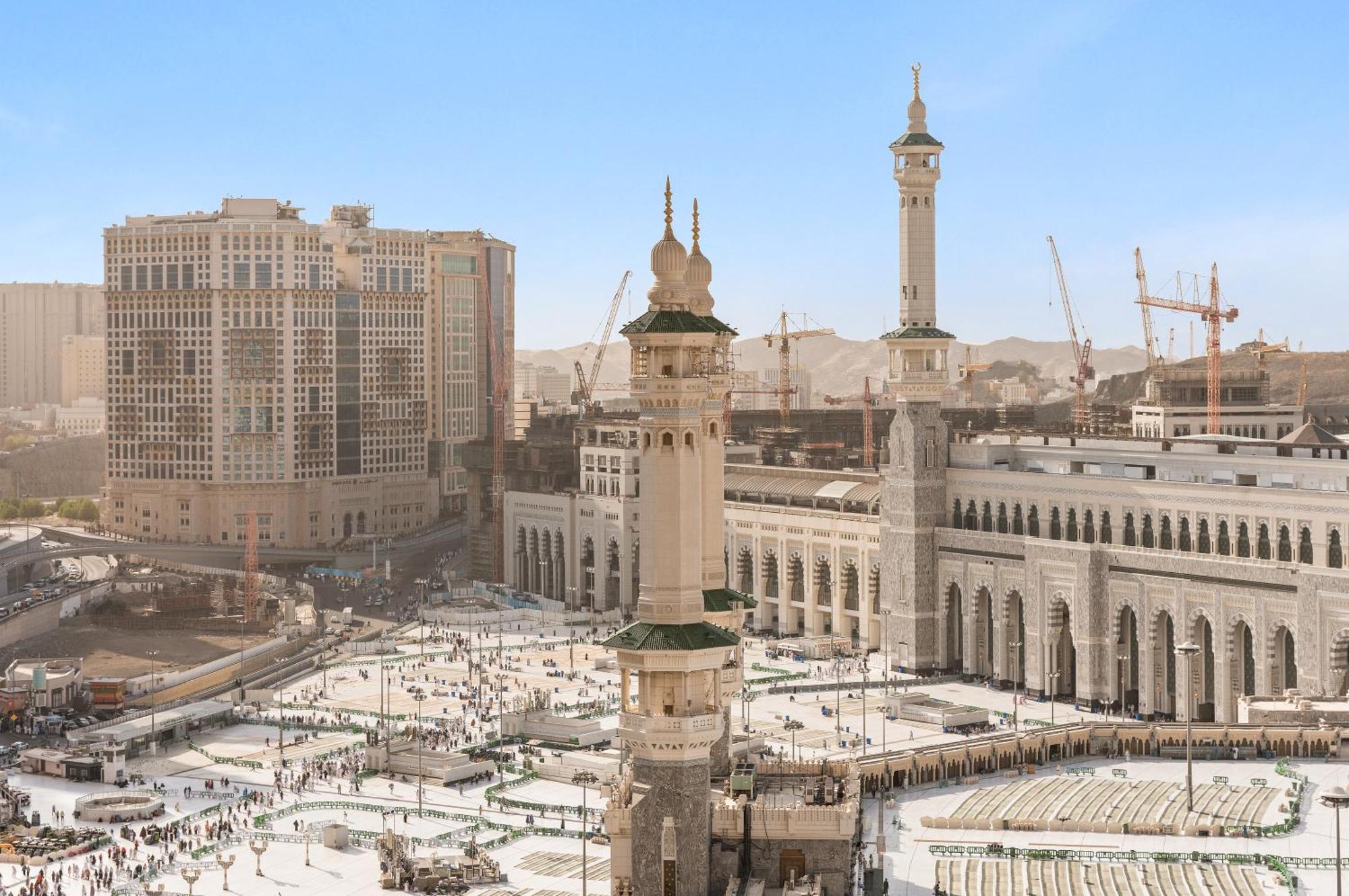 麦加安涅姆酒店 Mecca 外观 照片 Riad skyline